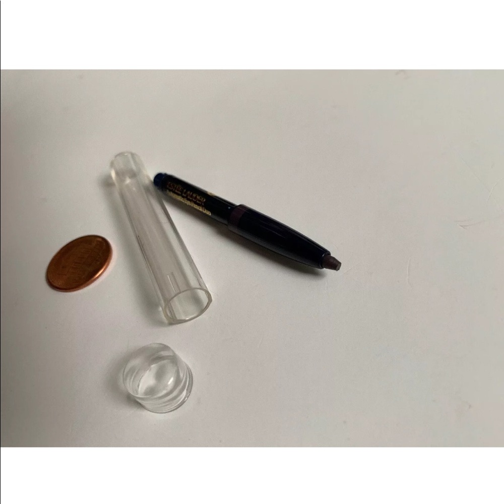 Refill in JADE 35 for Automatic Eye Pencil Eyeliner Estee Lauder Green - Picture 4 of 12